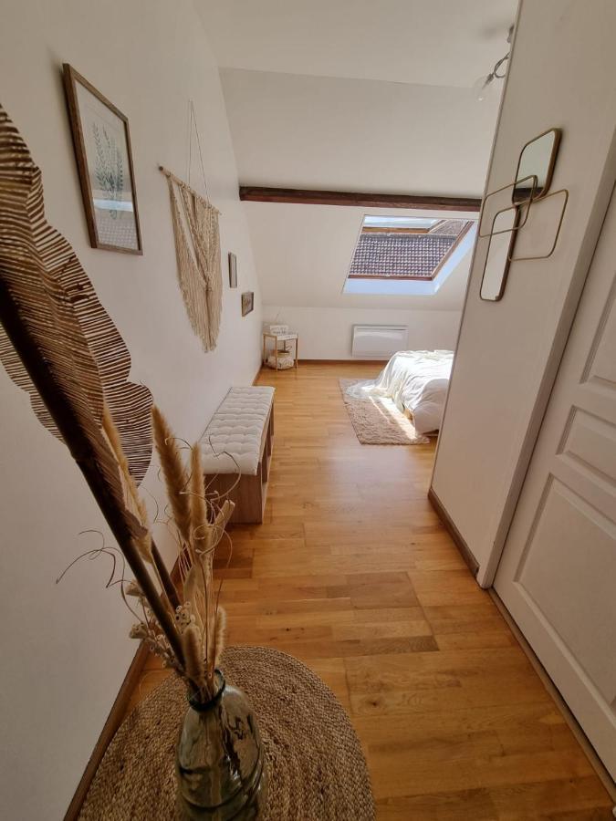 Neauphle-le-Château Duplex 40M2 Cocooning Coeur De Ville Avec Parking מראה חיצוני תמונה