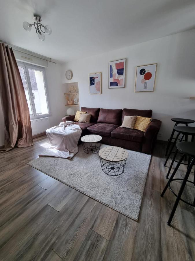 Neauphle-le-Château Duplex 40M2 Cocooning Coeur De Ville Avec Parking מראה חיצוני תמונה