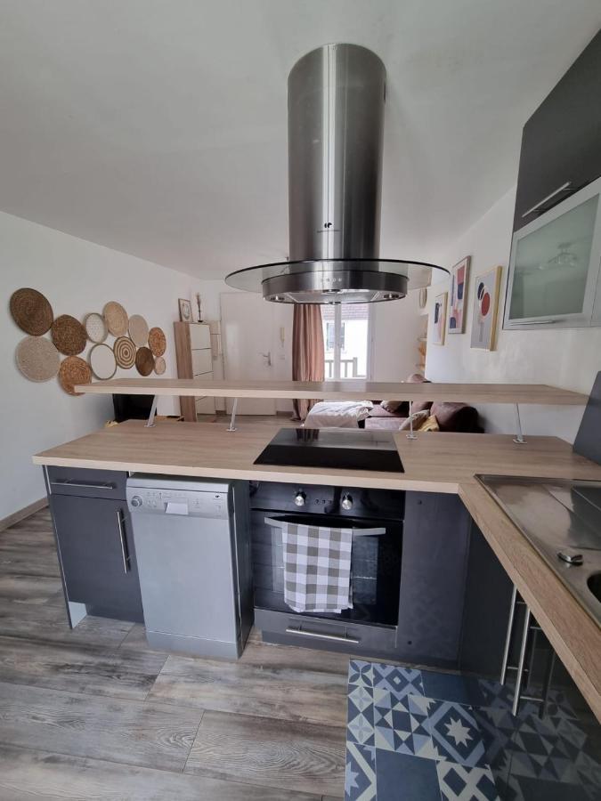Neauphle-le-Château Duplex 40M2 Cocooning Coeur De Ville Avec Parking מראה חיצוני תמונה