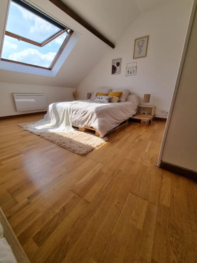 Neauphle-le-Château Duplex 40M2 Cocooning Coeur De Ville Avec Parking מראה חיצוני תמונה